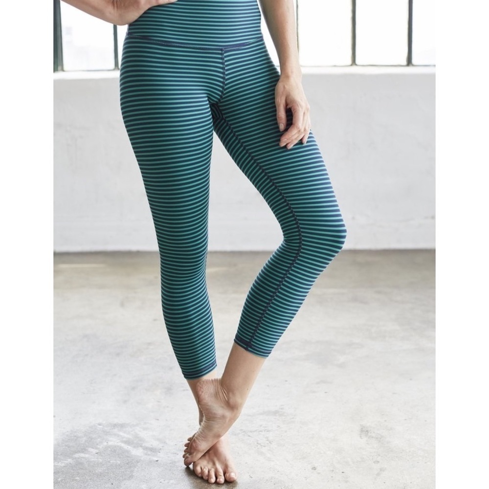 DYI Yoga Green & Blue Joyce Striped Cropped Athletic Leggings XS‎